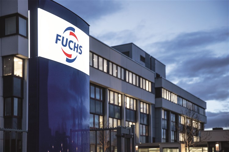 Fuchs extends its carbon neutrality scope